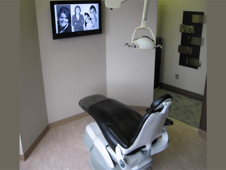 Inside Broadview Dental Clinic — Riverdale dental office (photo 4)
